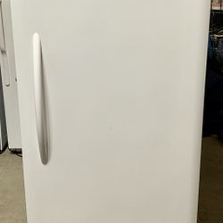 Frigidaire Frost Free Upright Freezer 
