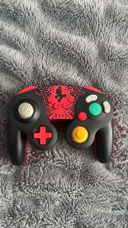 Wireless Mario GameCube controller
