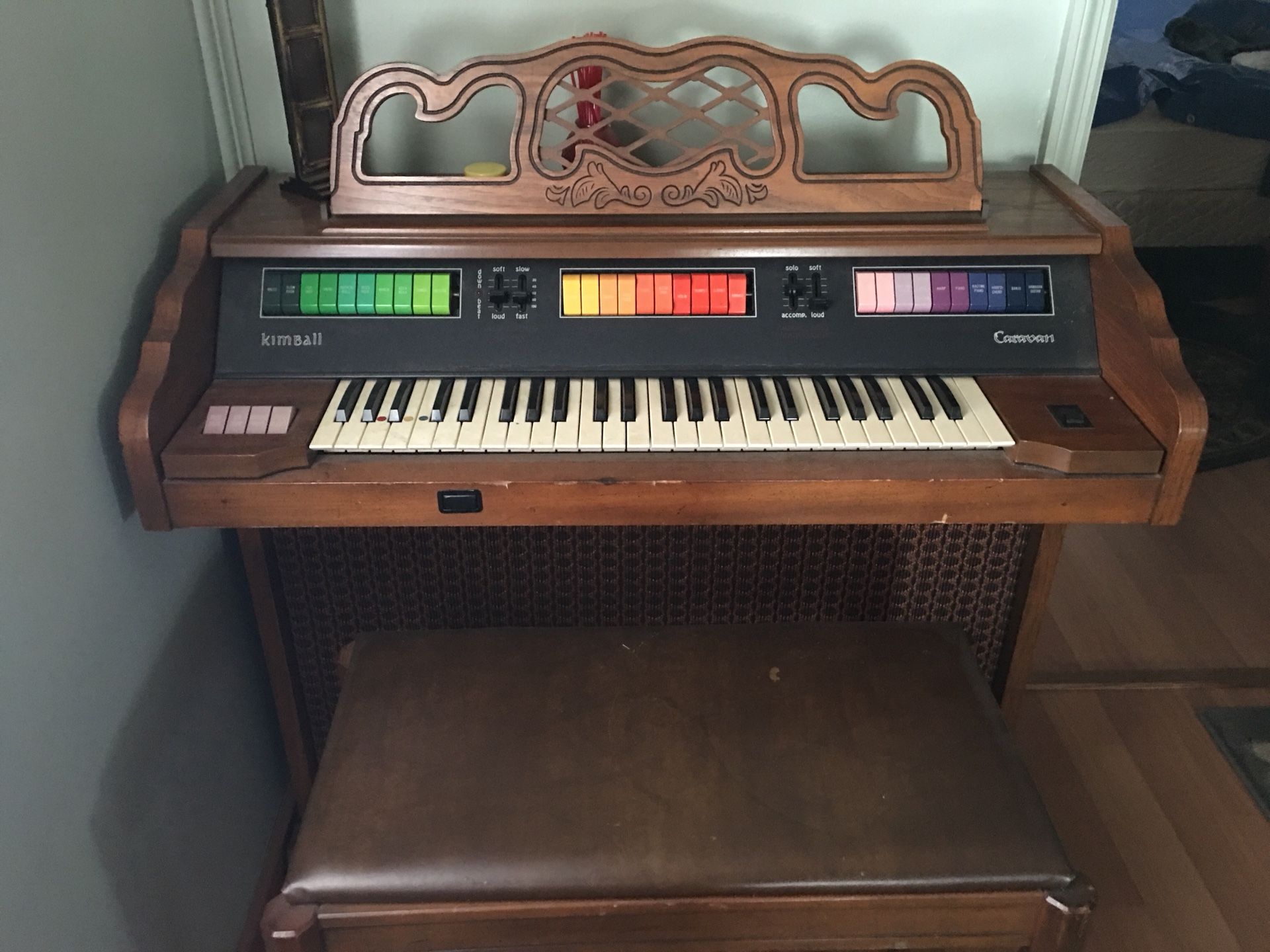 Kimball Caravan Organ... PRICE REDUCED!!! Make an offer!