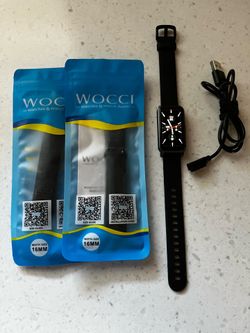 Smartwatch with extra bands