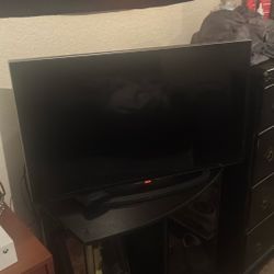 RCA Flatscreen TV