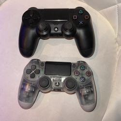 2 Ps4 Controllers 