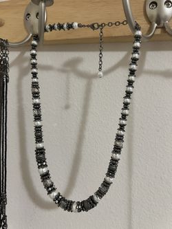 18” Art Deck Style Black & White Beaded Necklace