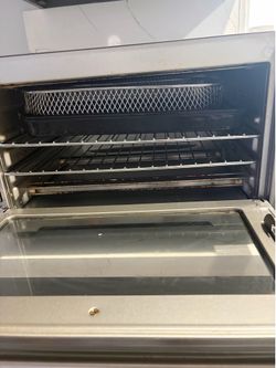 Nuwave bravo xl air fryer and oven with a temperature probe