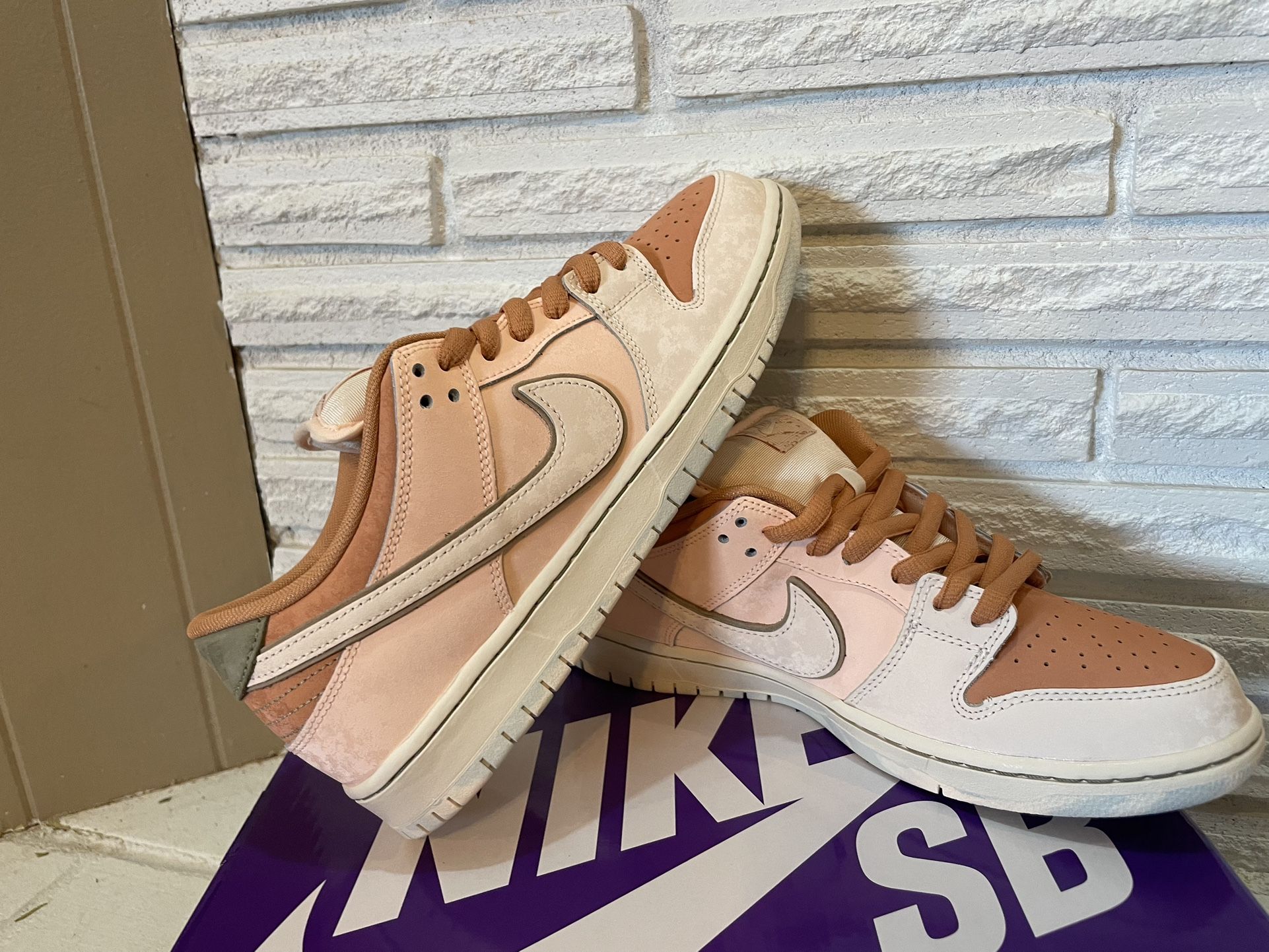 Nike Sb Dunk Low Trocadero Gardens
