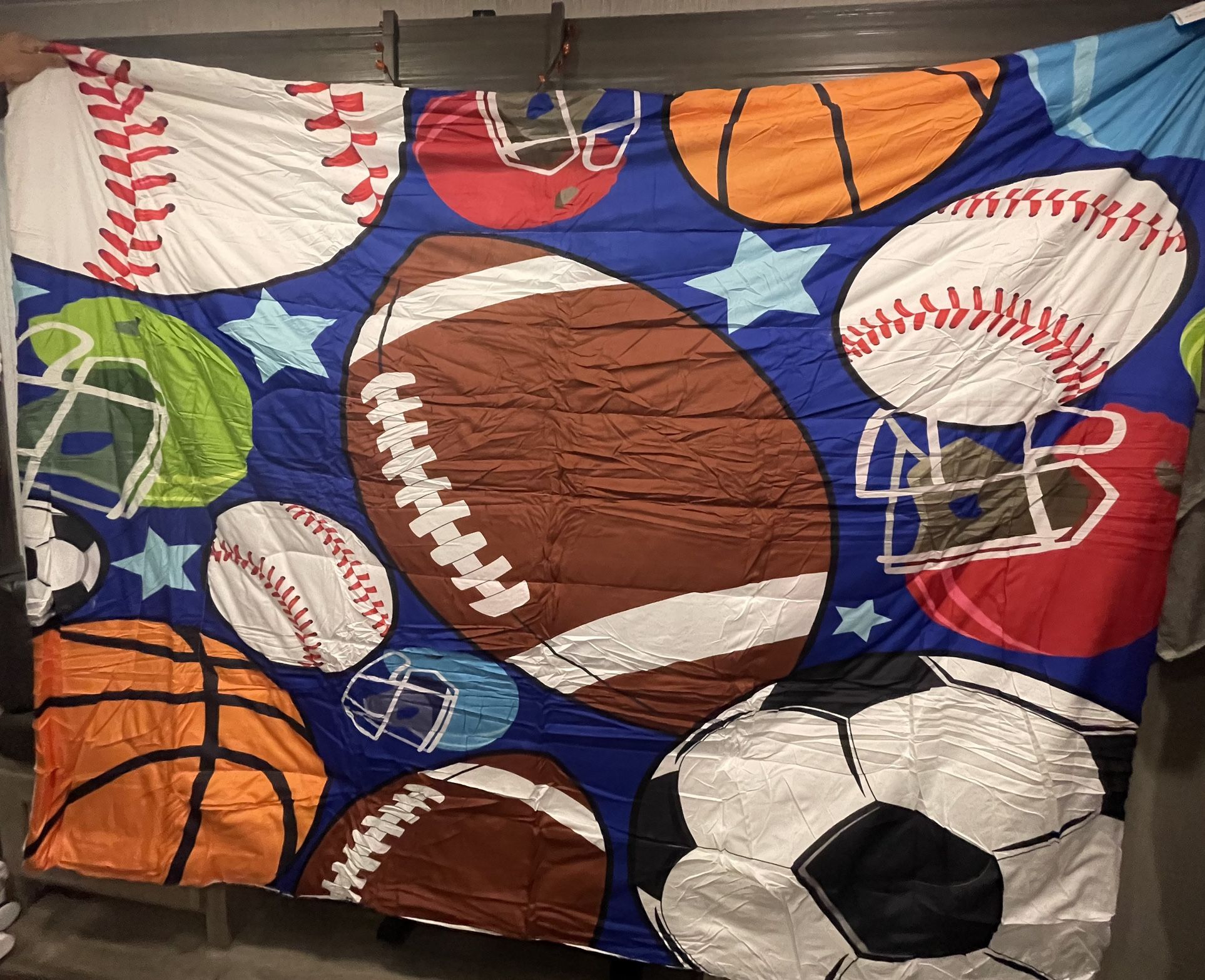 Kids Sports Comforter Set Football Basketball Tennis Baseball Bedding Boys Teens Sports Comforter with 1 Pillowcase(Twin)
