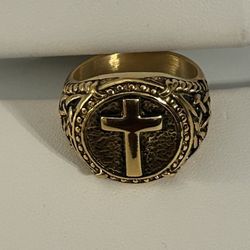 Men’s Cross Ring  SIZE 11