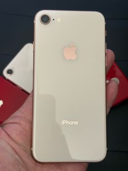 Lot of 4 iPhones 8. Unlocked, so nice and still good