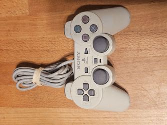 PlayStation One/PS1 controller - yes still available!