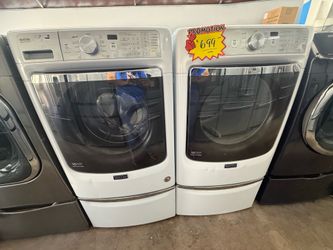 Maytag Front Load Washer & Dryer Set