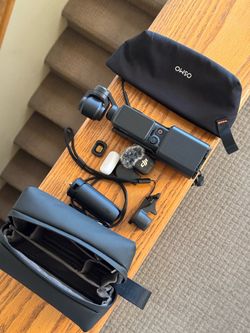 DJI Osmo Pocket 4 Creator Combo + Mic Mini