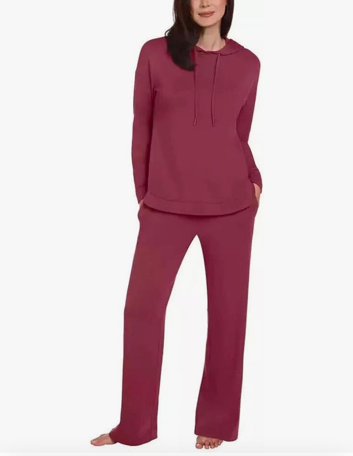 Women’s Lounger Sets