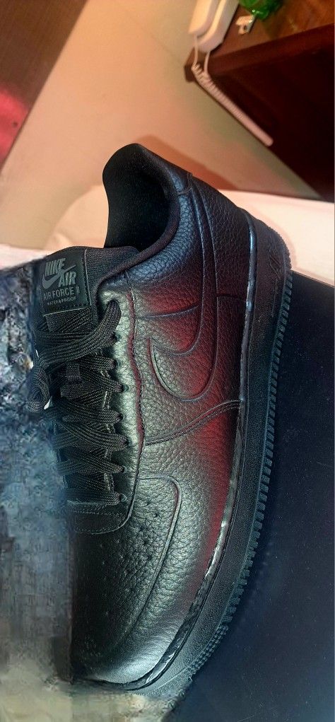 Nike AF1 BLACK ON BLACK. Size 12