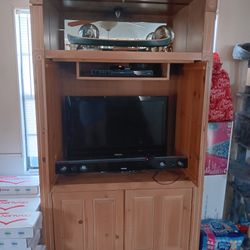 Free TV Stand