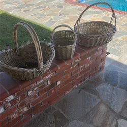 3 Baskets