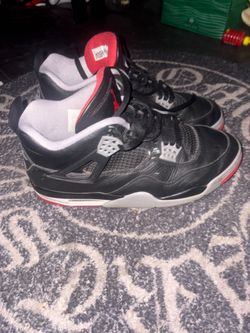 Jordan 4s