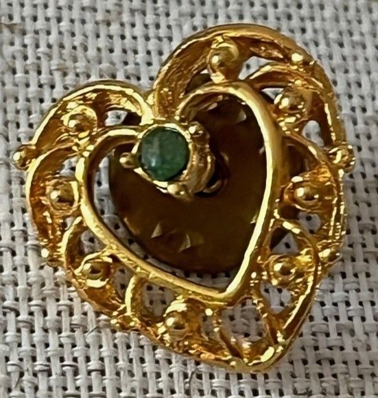Harriet Carter Genuine Emerald Heart Lapel Pin Brooch NIP USA