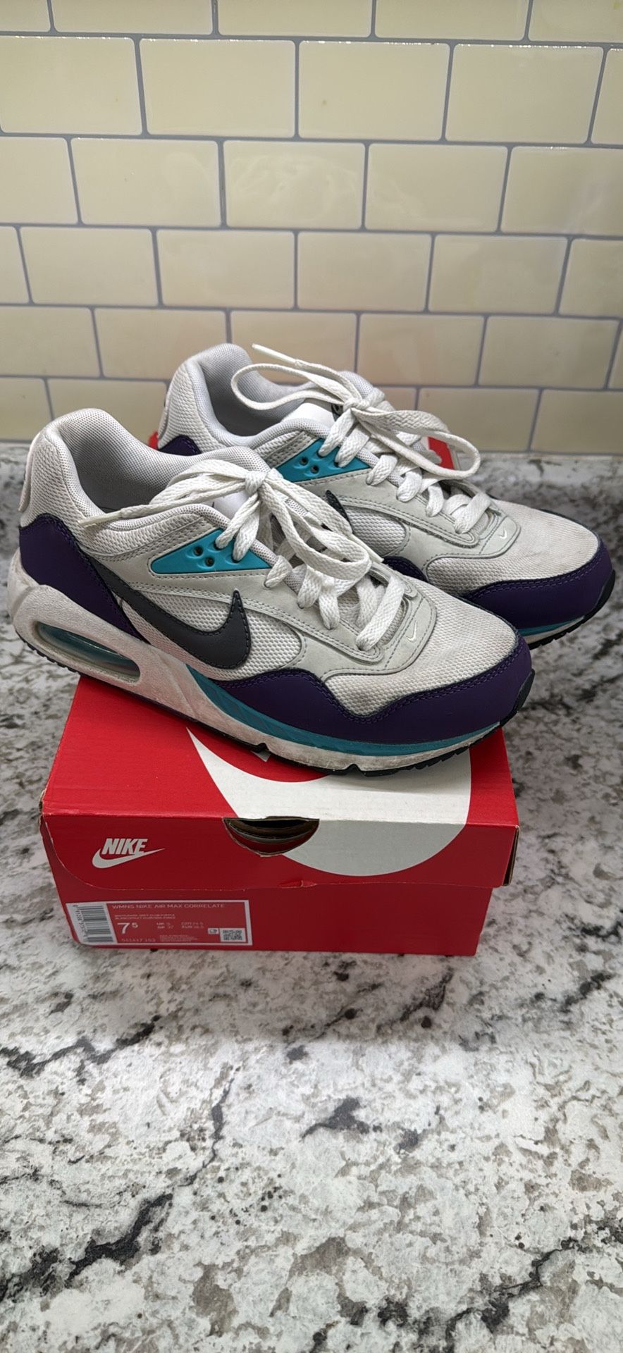 Nike Women Air Max Correlate