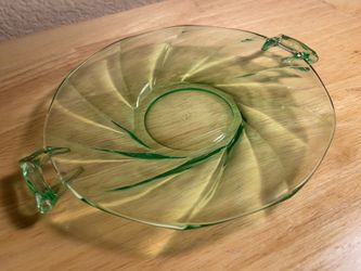 Antique Heisey Twist Moongleam Green Depression Glass Handled Dish Tray Plate