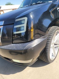 Brand New Escalade Headlights 2007-2013