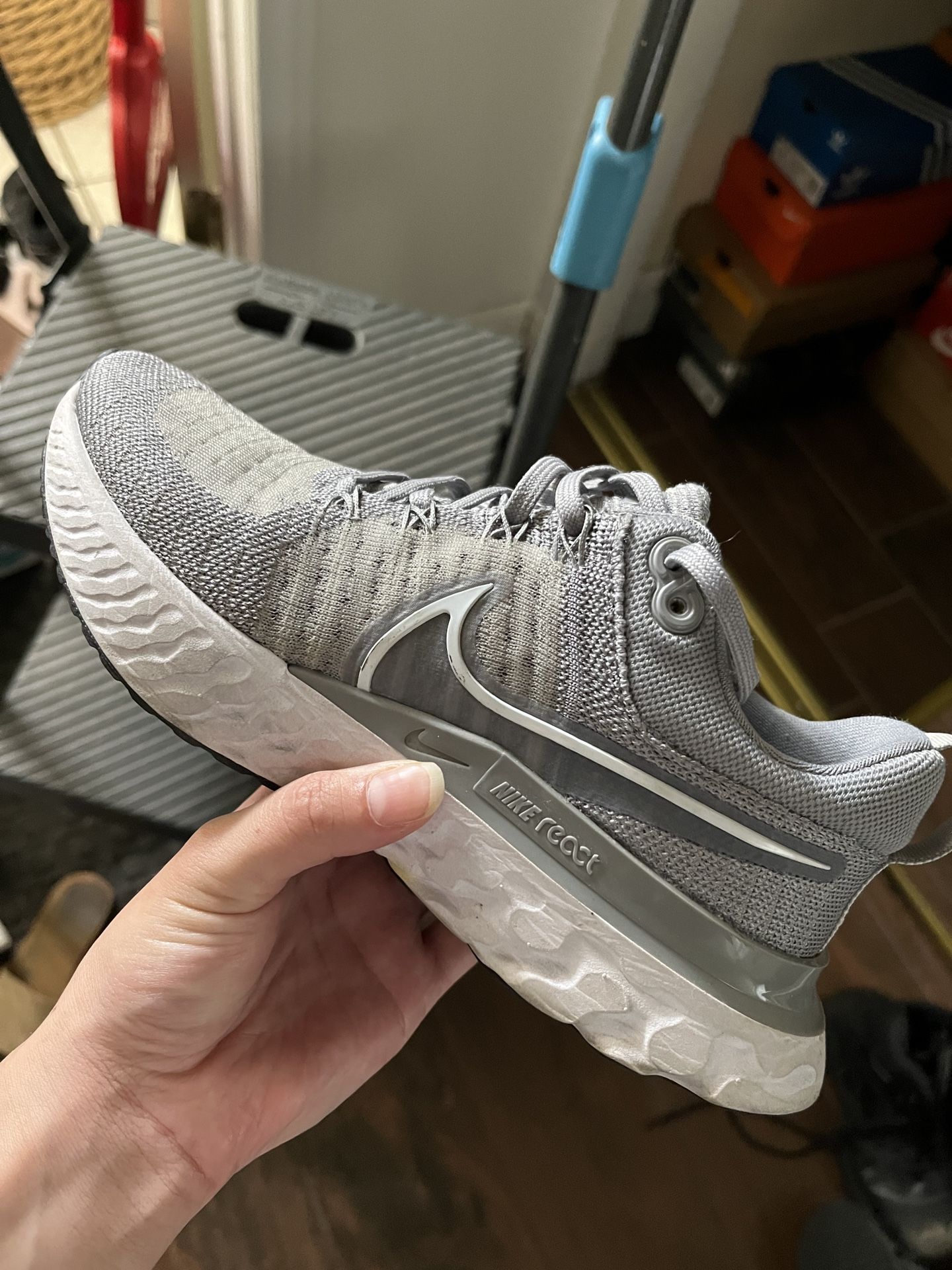 Nike React