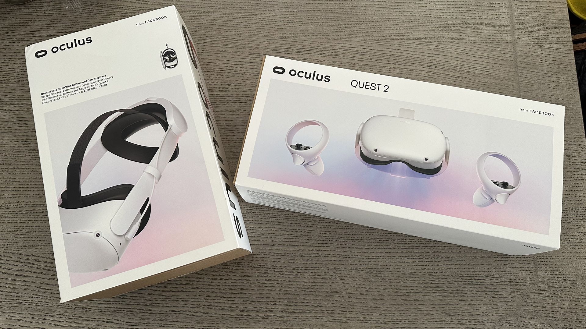 256gb Oculus Quest 2 with Quest 2 Elite Strap with carrying case for