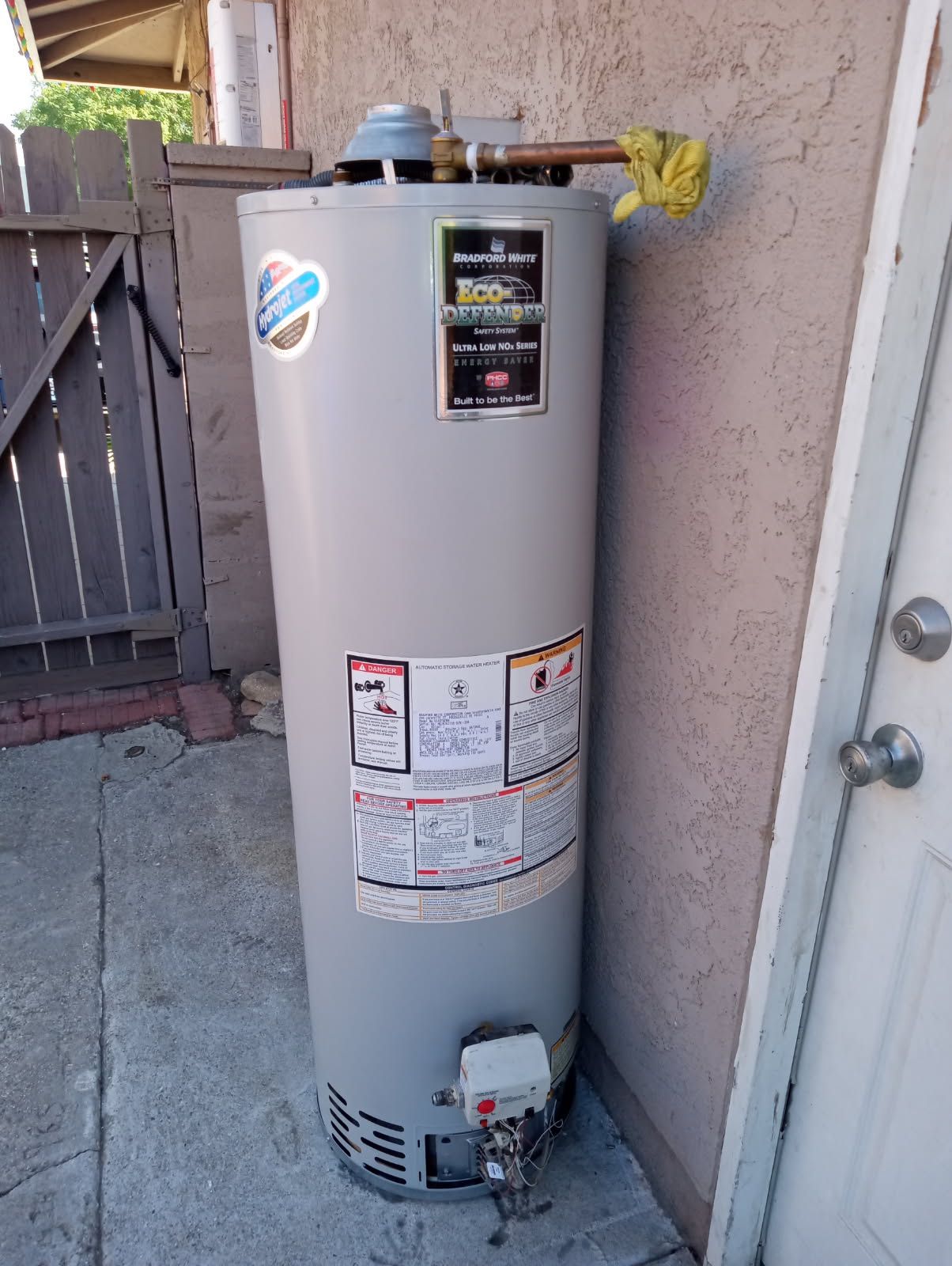 Water heater 
