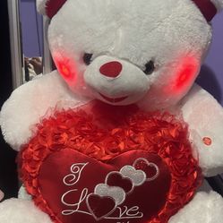 TEDDY BEAR  LIKE MUSIC