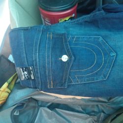  True Religion Jeans