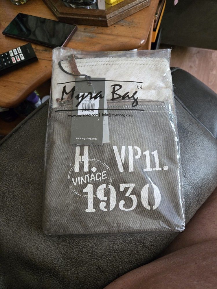 Myra Cross Body Bag New