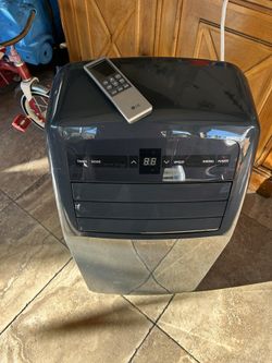 LG LP1215GXR 12 000 BTU. Portable Air Conditioner