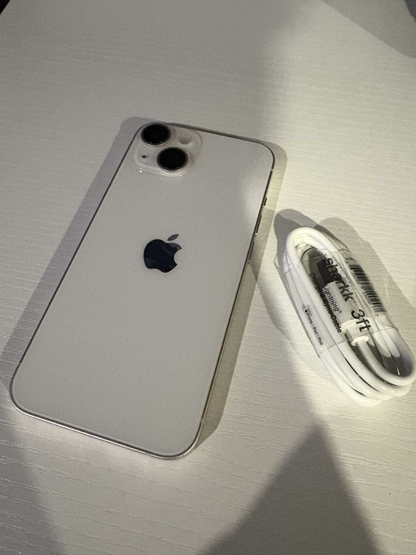 iPhone 14