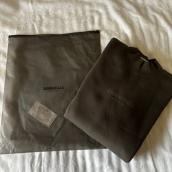 Essential Fear Of God Off-black Relaxed Crewneck. Size S