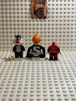 Random Lego Figures