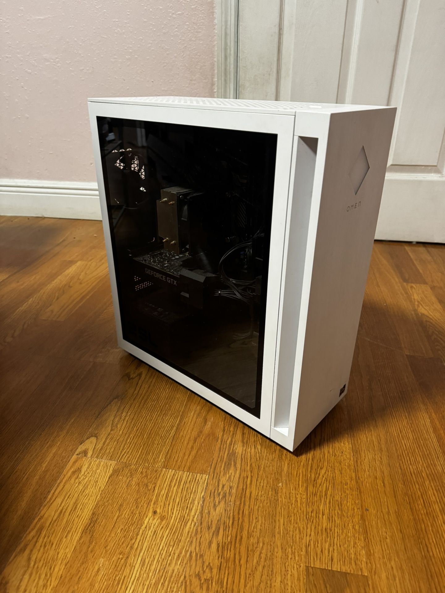 HP OMEN 25L Gaming PC