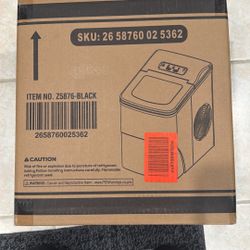 AGLUCKY  Countertop Ice maker And Basket (black)  