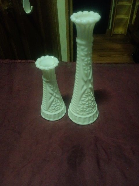 Vintage Milk Glass Bud Vases For Sale.