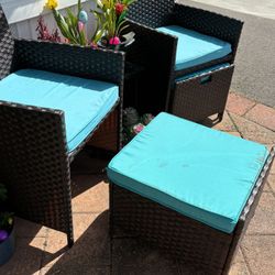 Outdoor patio furniture