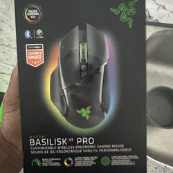 Razer Basilisk V3 Pro Wireless Gaming Mouse | New Sealed | Fast Shipping
