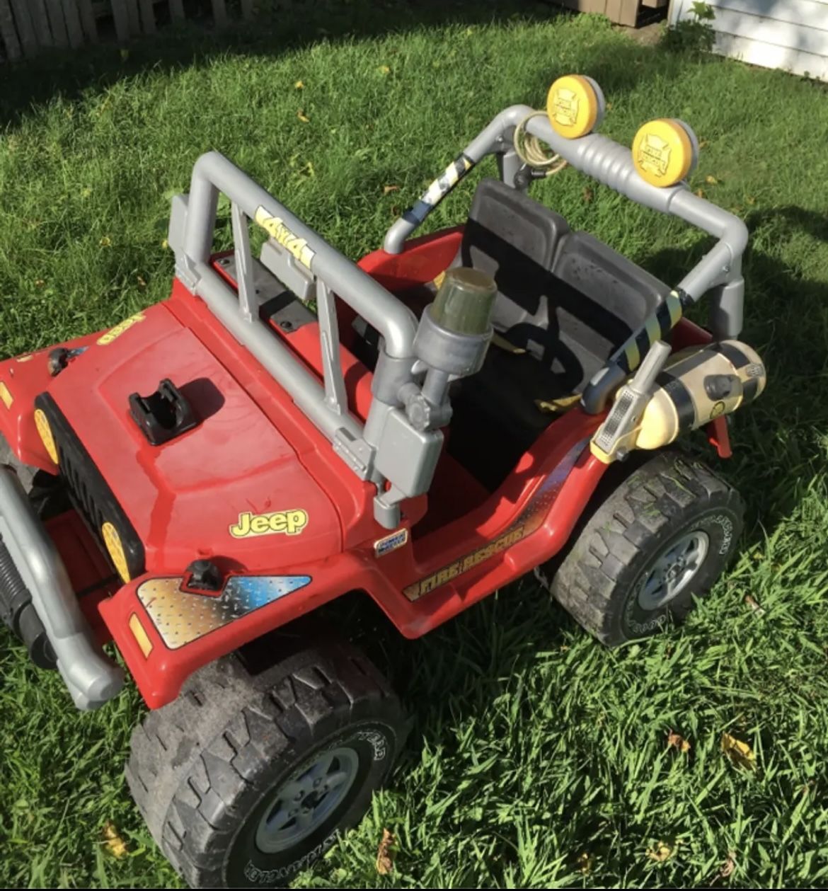 12v Power Wheels Jeep. 2-Speed  Plus Reverse 