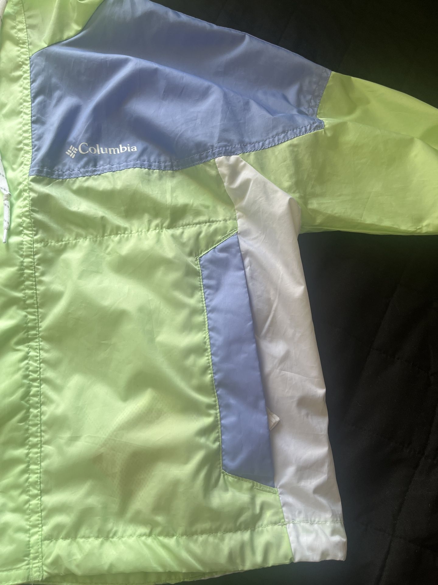 columbia windbreaker 