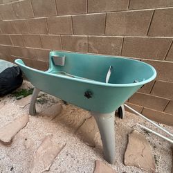 Pet Bath Stand $30