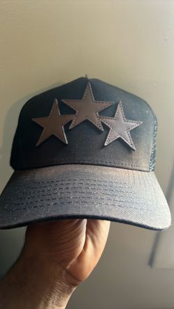 Amiri hat