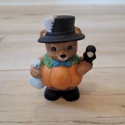 Home & Garden Pumpkin Patch Bear Figurine
