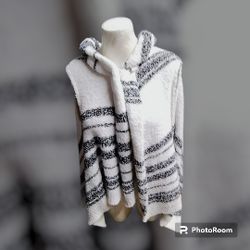 Women's Poncho