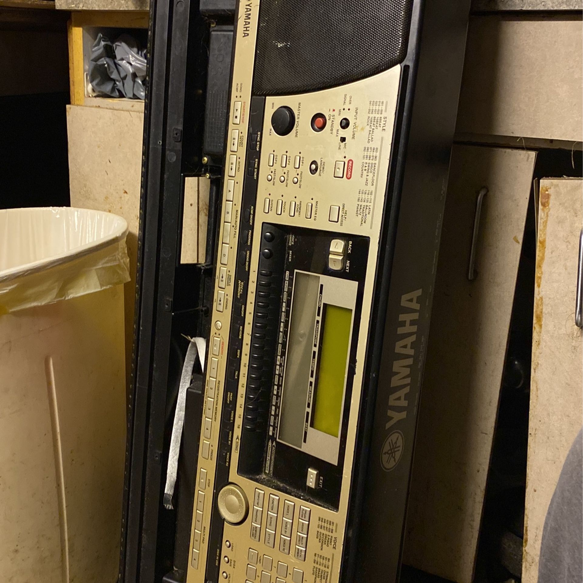 Yamaha PSR 740 For Part NOT WORKING 