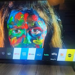 SMART 65" INCHES --LG--4K UHD