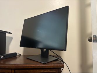 Dell UltraSharp U2718Q 27” 4K Monitor for Sale