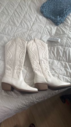 Cowboy boots 👢/botas /  white/blanco