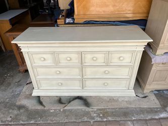 Wood Dresser